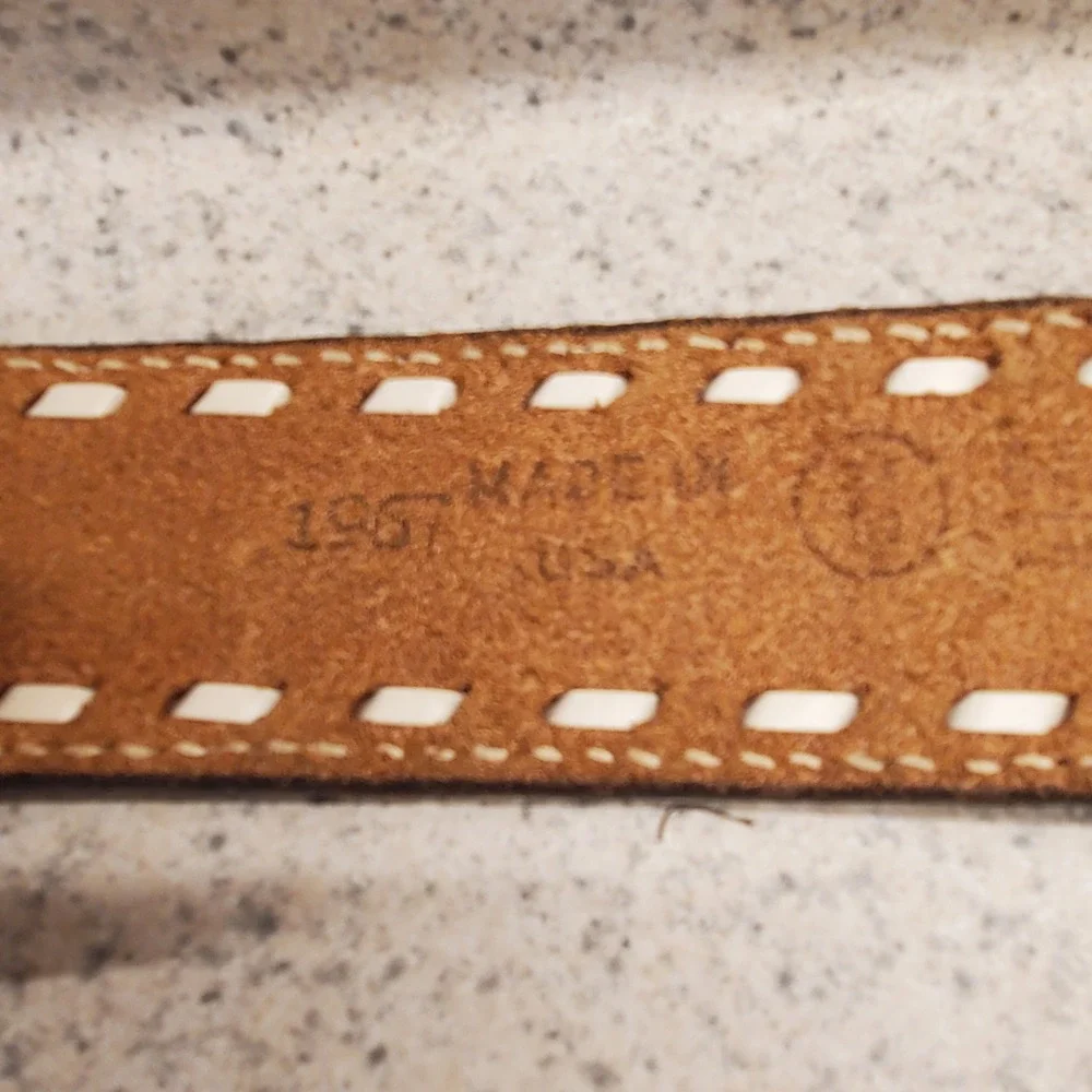 VTG Hand Tooled Leather Belt Mens SZ 40 Buffalo Hunt Topstitch Removeable Buckle